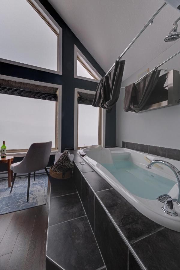 Coastal Lookout Suites Corner Brook Exteriör bild